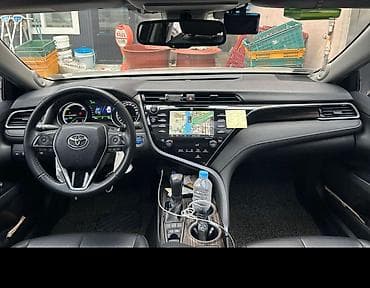 byd e7: Toyota Camry: 2017 г., 2.5 л, Вариатор, Гибрид, Седан — 5