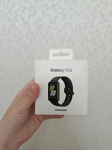 galax: Samsung Galaxy Fit3 — фитнес-браслет Основные особенности: - Цвет — 2