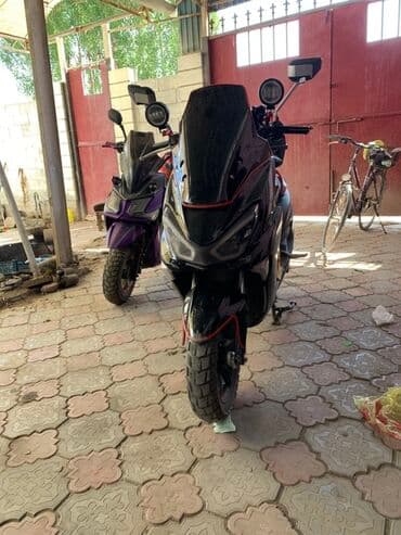 эл скутер купить: Скутер (макси-скутер) 150 см³ Описание: - Черный кузов с красными — 3