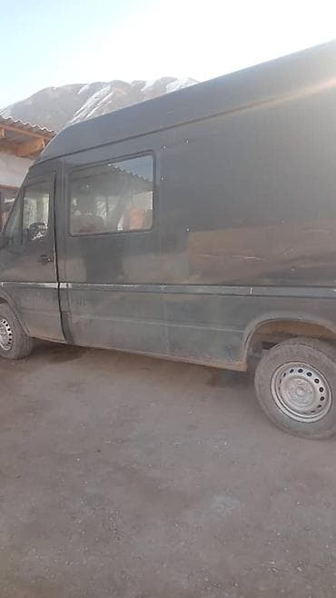 lexsus lx 470: Mercedes-Benz Спринтер: 1997 г., Фургон — 3