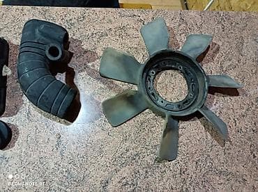 Детали электрики авто: Большой набор мелких оригинальных запчастей и аксессуаров для — 6