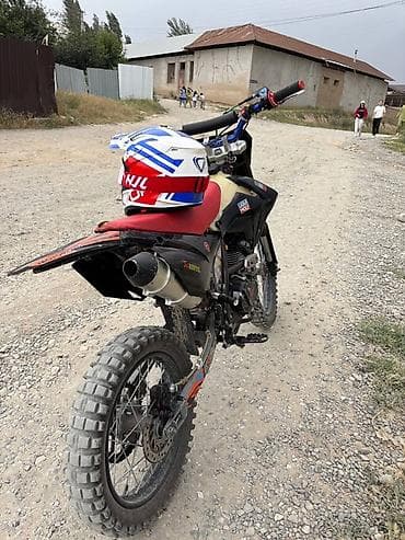 мотоцыкыл: ПРОДАЮ ЗВЕРЯ BSE 300cc 2025 🔥 Не мот — ПУЛЯ 💨 Рвёт с места, валит как — 3