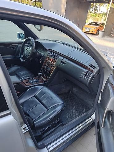 mers c: Mercedes-Benz E-Class: 1996 г., 3.2 л, Автомат, Бензин, Седан — 8