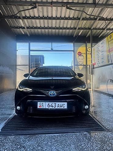 2020: Toyota Levin: 2020 г., 1.8 л, Вариатор, Гибрид, Седан — 1