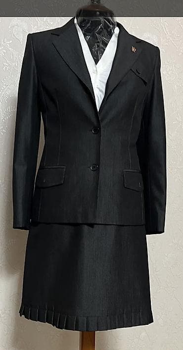 Жеке буюмдар: Женский классический костюм-двойка: жакет + юбка-карандаш. - Цвет — 6