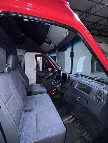 dodge ram 3.5: Грузовик, Mercedes-Benz — 8