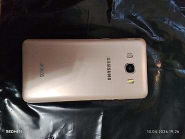 1000 к: Samsung Galaxy J5, Б/у, 16 ГБ, цвет - Золотой, 2 SIM — 4