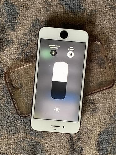 laser 303: IPhone SE, 32 ГБ, Черный, Чехол, 77 % — 6