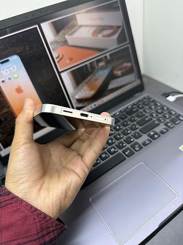 iphone 11 64: Samsung Galaxy S24+, Б/у, 512 ГБ, цвет - Серебристый, 1 SIM, eSIM — 3