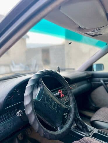 продаю в связи с переездом: Audi S4: 1992 г., 2.3 л, Механика, Бензин, Седан — 9