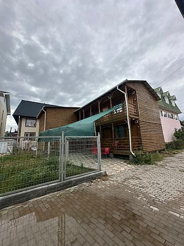 дом старый: Гостевой дом из дерева с комнатами - Номера в деревянном доме с — 4