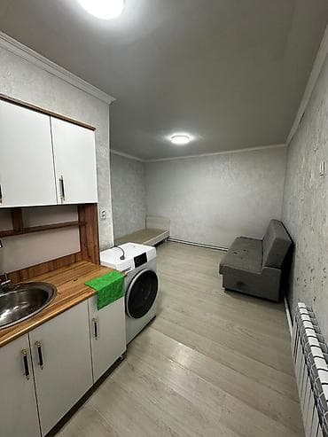 Сдаётся компактная студия с отдельным санузлом и мини-кухней