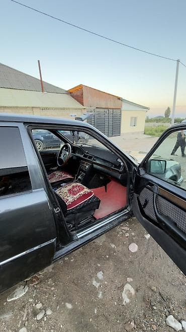 аванта сн7: Mercedes-Benz E-Class: 1990 г., 2.5 л, Механика, Дизель, Седан — 5