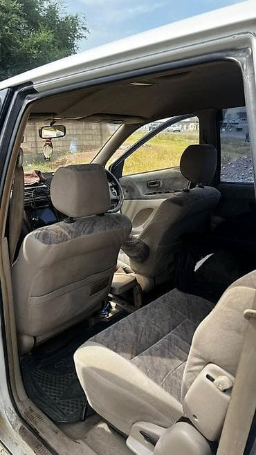 тсунами снм 300: Toyota Gaia: 1999 г., Минивэн — 3