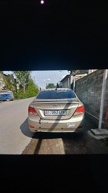 Hyundai Solaris: 2014 г., 1.6 л, Ручные, Бензин, Седан