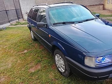 пороги црв: Volkswagen Passat Variant: 1993 г. — 3