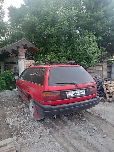 Volkswagen Passat Variant: 1999 г., Механика, Универсал — 2