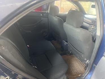 е34 34: Toyota Avensis: 2003 г., 1.8 л, Автомат, Бензин, Хэтчбэк — 4