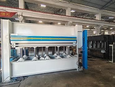 Гидравлический горячий пресс для древесных плит/мебельных щитов -