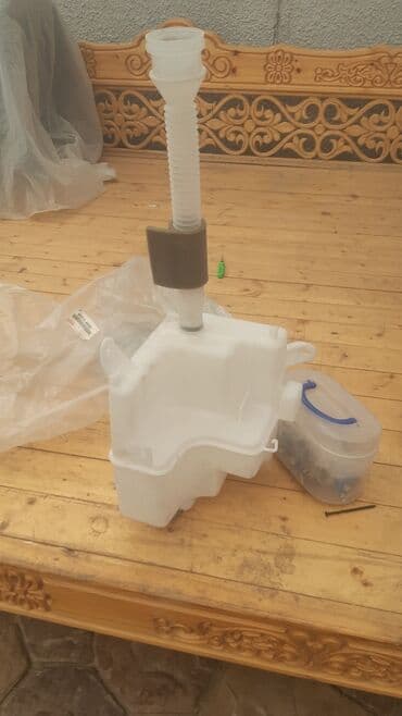 всвязи с переездом: Бачок Toyota Новый, Оригинал — 4