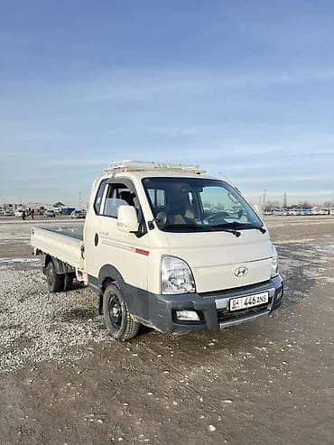 byd plus: Легкий грузовик, Hyundai, Стандарт, 2 т, Б/у — 3