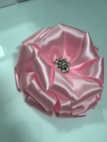 купить лук оптом: Продаю банты на выписку или для украшениЯ подарков. Цена: 350 сом за — 2