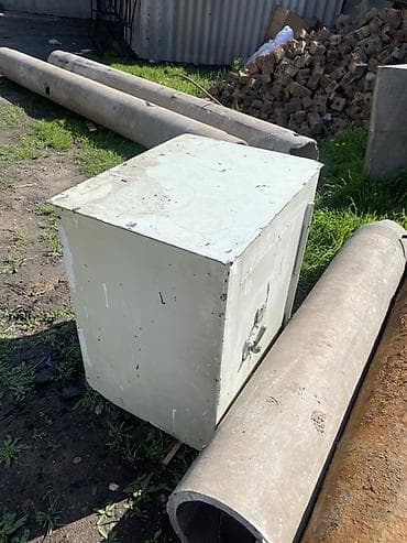 жд тупик: Шкаф для инструментов, В наличии — 1