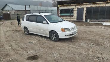 продаю или меняю с доплатой мне: Toyota Ipsum: 2000 г., 2 л, Автомат, Газ, Минивэн — 4
