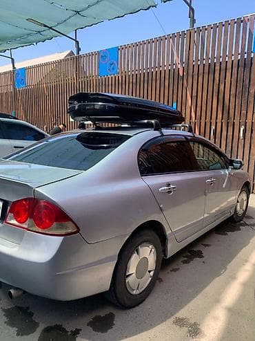 civik: Honda Civic: 2008 г., 1.3 л, Гибрид, Седан — 2