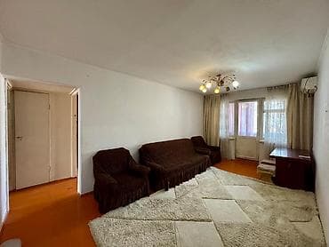 3 комнаты, 58 м², 104 серия, 4 этаж, Старый ремонт