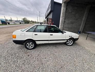 эшик б у: Audi 80: 1990 г., 1.8 л, Кол менен иштөөчү, Седан — 1