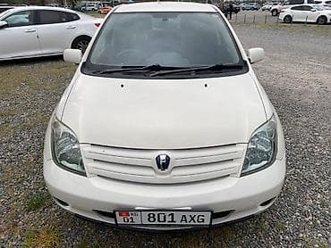 газ евро 4: Toyota Ist: 2004 г., 2 л, Автомат, Бензин, Седан — 6