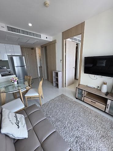 110: 1 комната, 37 м², Элитка, 25 этаж — 8