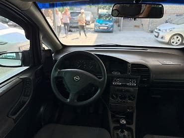 автобоксы бу: Opel Zafira: 2003 г., 1.8 л, Механика, Бензин, Минивэн — 6