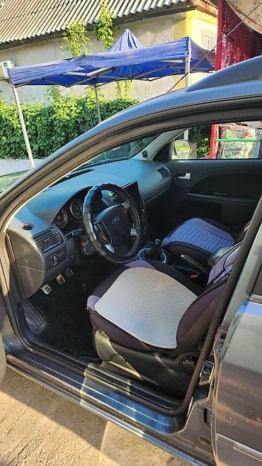 Продажа авто: Ford Mondeo: 2002 г., Механика, Универсал — 2