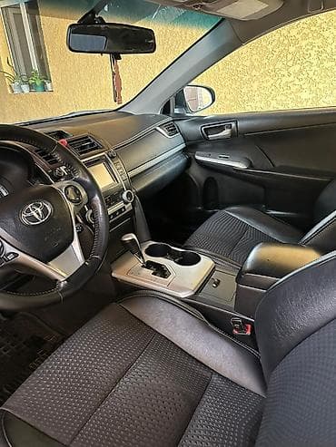 багаж камри: Toyota Camry: 2014 г., 2.5 л, Автомат, Бензин, Седан — 3
