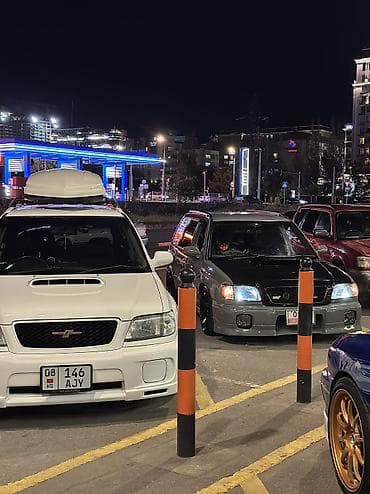 Subaru Forester: 2001 г., 2 л, Автомат, Бензин, Универсал