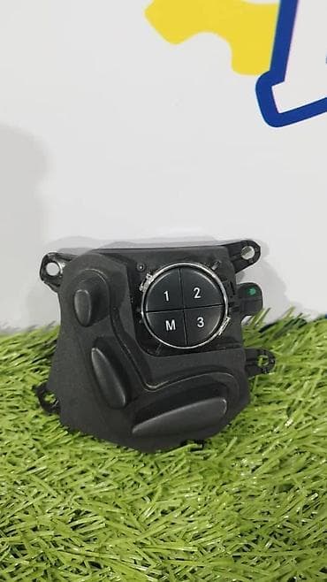 Mercedes-Benz W211, водительский блок памяти сидений (рестайлинг)