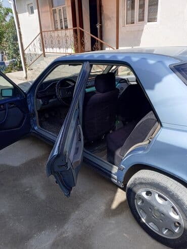 возможен обмен на дом: Mercedes-Benz E 300: 1987 г., 3 л, Механика, Дизель, Седан — 2