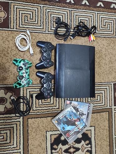 PlayStation 3 Super Slim 500GB в отличном состоянии. Продаю игровую