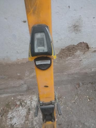 амортизатор велосипед: Salomon, Фрирайд, С креплениями, Б/у — 2