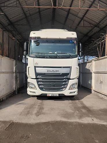 kia kx1: Тягач, DAF, 2017 г., Тентованный — 9