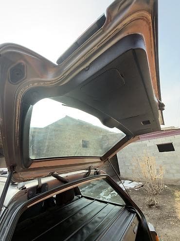 Volkswagen: Volkswagen Passat Variant: 1992 г., 2 л, Механика, Бензин, Универсал — 6