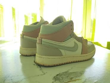 jordan 13: Кроссовки, 36.5, 37, Nike, Новый, цвет - Бежевый, Платная доставка — 3