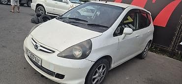 Продажа авто: Honda Fit: 2002 г., 0.4 л, Вариатор, Газ, Хэтчбэк — 3