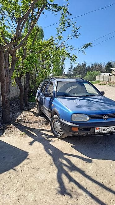 e class: Volkswagen Golf: 1994 г., 1.8 л, Бензин, Универсал — 2