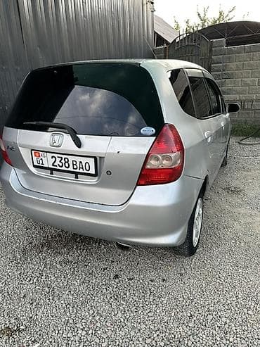 вентилятор автомобиля: Honda Fit: 2002 г., 1.3 л, Автомат, Бензин, Хэтчбэк — 1