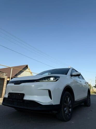 Weltmeister EX5, 2021 г., 82000 км, Передний, В наличии