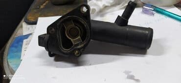 блок предохранителей: Renault kangoo дача двигатель 1.5 DCI корпус термостата термостат — 2