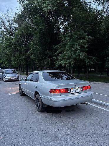 camry 2 2: Toyota Camry: 2000 г., 2.2 л, Автомат, Газ, Седан — 3